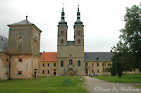 Das Stift Tepl (tschechisch Klášter Teplá) ist ein Prämonstratenserkloster am Fluss Tepl in Westböhmen (Tschechien), etwa 10 km östlich von Marienbad
